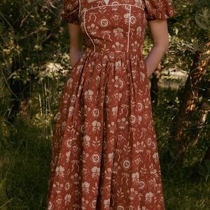 Ivy City Co Nash Dress in Sepia Bows